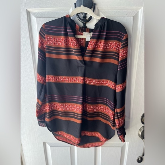 Loft Flowy Blouse - Picture 1 of 3